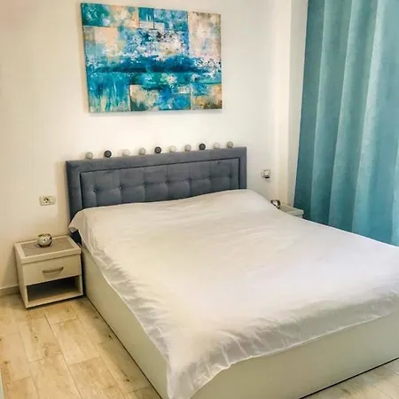 Apartament Mamaia Nord! 1 Minut Pana La Plaja !!! *